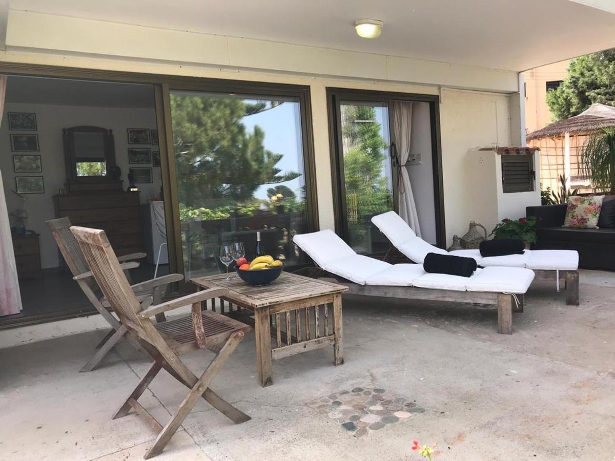 Sweet N' Boujee Studio Apartment With Varenda Paphos ภายนอก รูปภาพ